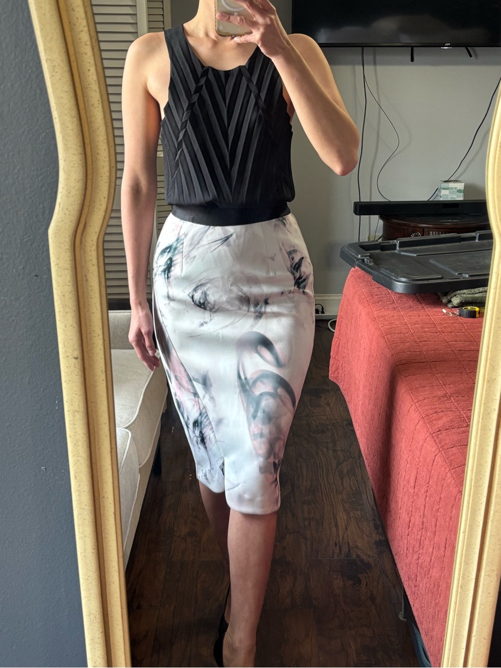 Lot of 2 BCBG/Coast fancy high waisted skirts in XS